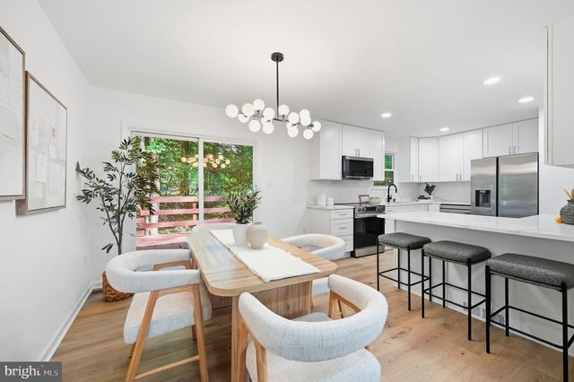 12025 FAIR HILL LN, Manassas, VA 20112