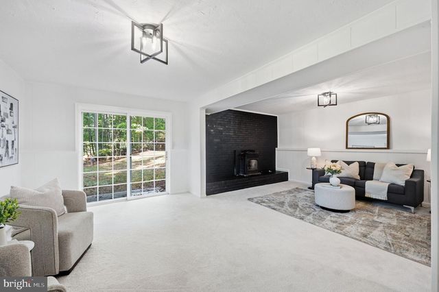 12025 FAIR HILL LN, Manassas, VA 20112