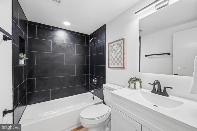 12025 FAIR HILL LN, Manassas, VA 20112