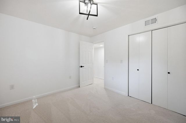 12025 FAIR HILL LN, Manassas, VA 20112