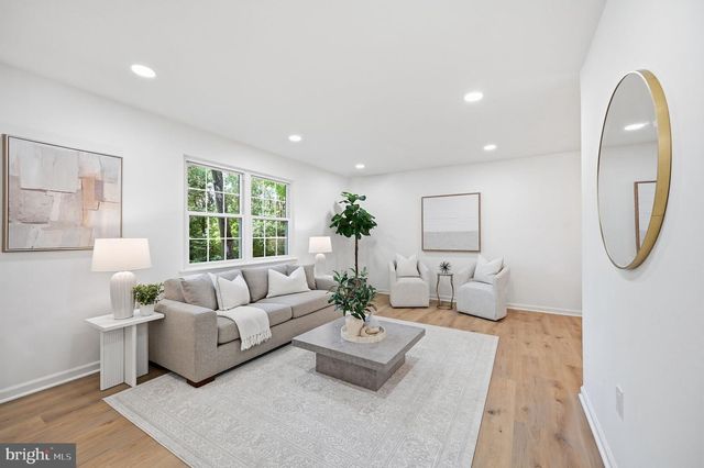 12025 FAIR HILL LN, Manassas, VA 20112