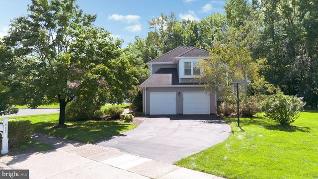 263 PINE TREE TER, Langhorne, PA 19047