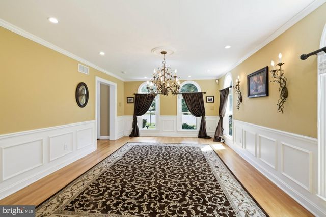 263 PINE TREE TER, Langhorne, PA 19047