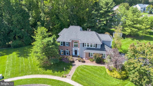 263 PINE TREE TER, Langhorne, PA 19047