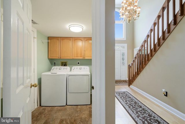263 PINE TREE TER, Langhorne, PA 19047