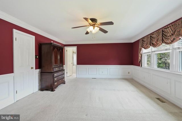263 PINE TREE TER, Langhorne, PA 19047
