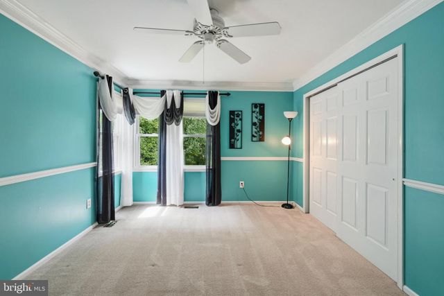263 PINE TREE TER, Langhorne, PA 19047