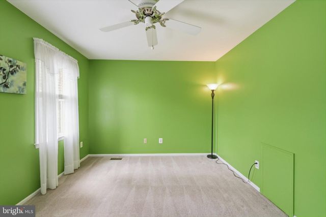 263 PINE TREE TER, Langhorne, PA 19047
