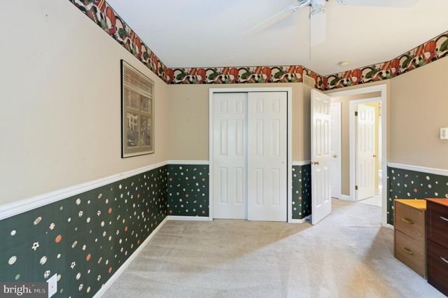 263 PINE TREE TER, Langhorne, PA 19047