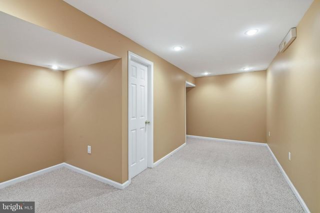 263 PINE TREE TER, Langhorne, PA 19047