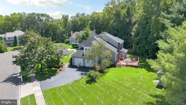 263 PINE TREE TER, Langhorne, PA 19047