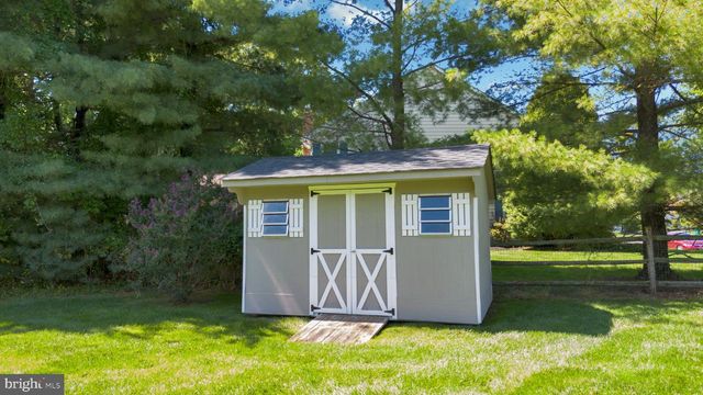 263 PINE TREE TER, Langhorne, PA 19047