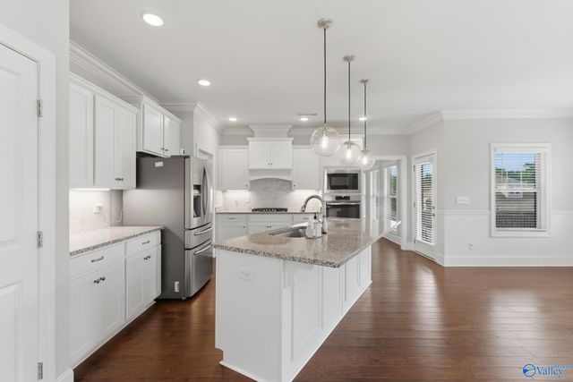 7 Greenbrier Wood, Madison, AL 35756