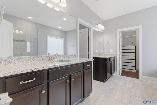 7 Greenbrier Wood, Madison, AL 35756