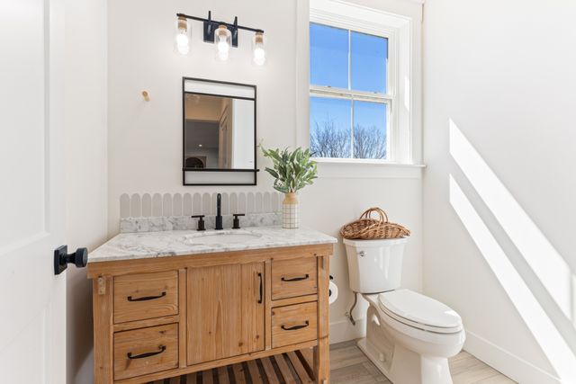 1222 Rock Church Rd, Dickson, TN 37055