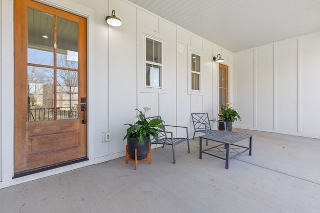 1222 Rock Church Rd, Dickson, TN 37055