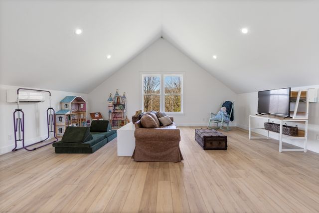 1222 Rock Church Rd, Dickson, TN 37055