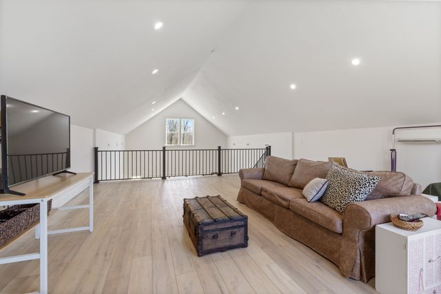 1222 Rock Church Rd, Dickson, TN 37055