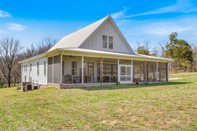 1222 Rock Church Rd, Dickson, TN 37055