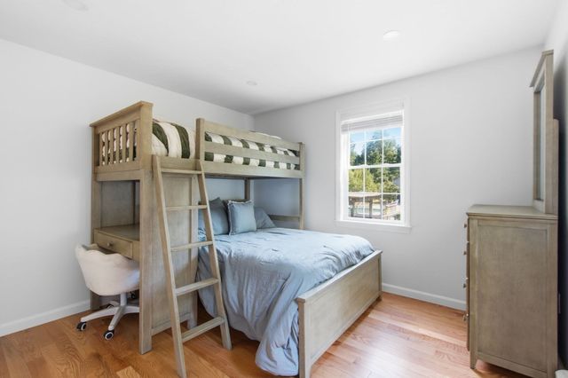 1 Fellowship Cir, Wareham, MA 02576