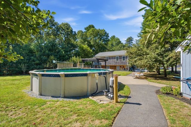 1 Fellowship Cir, Wareham, MA 02576