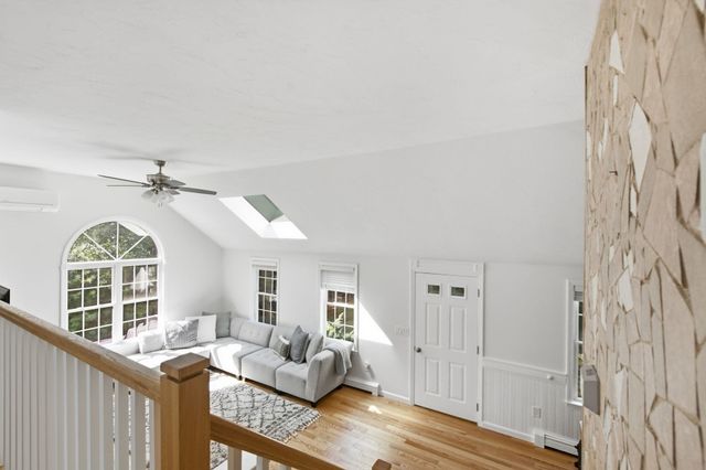 1 Fellowship Cir, Wareham, MA 02576