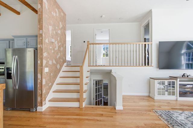 1 Fellowship Cir, Wareham, MA 02576