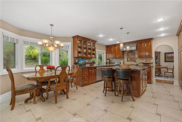 822 Spring Canyon Place, Newbury Park, CA 91320
