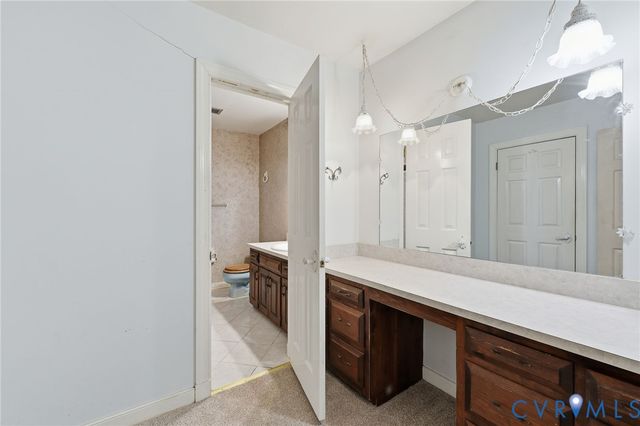 1910 Chinchilla Dr, Sandston, VA 23150