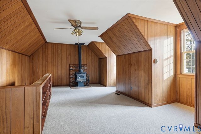 1910 Chinchilla Dr, Sandston, VA 23150