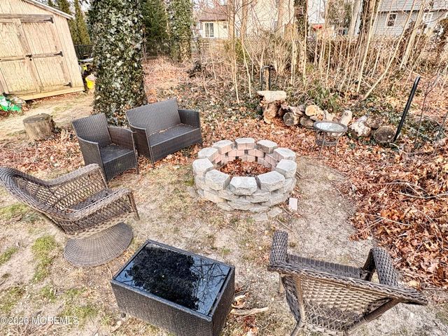 25 Chain Boulevard, Bayville, NJ 08721