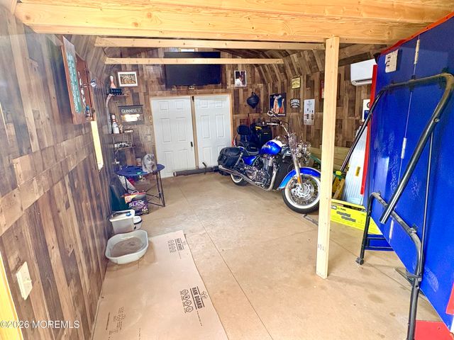 25 Chain Boulevard, Bayville, NJ 08721