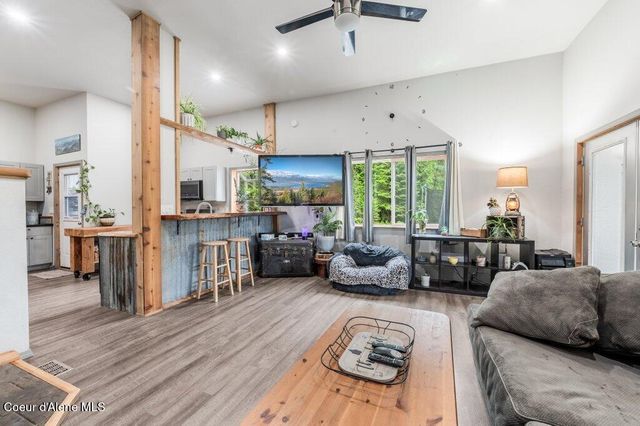 134 Dunn Creek RD, Sandpoint, ID 83864