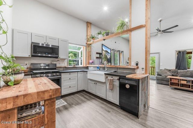 134 Dunn Creek RD, Sandpoint, ID 83864