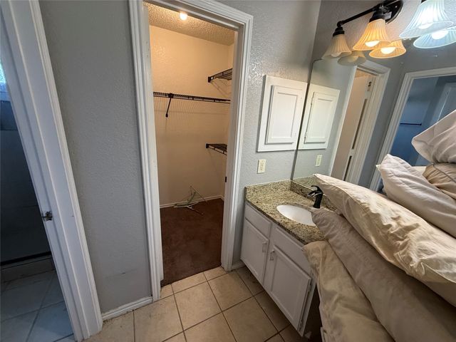 1109 Hemlock Drive, Desoto, TX 75115