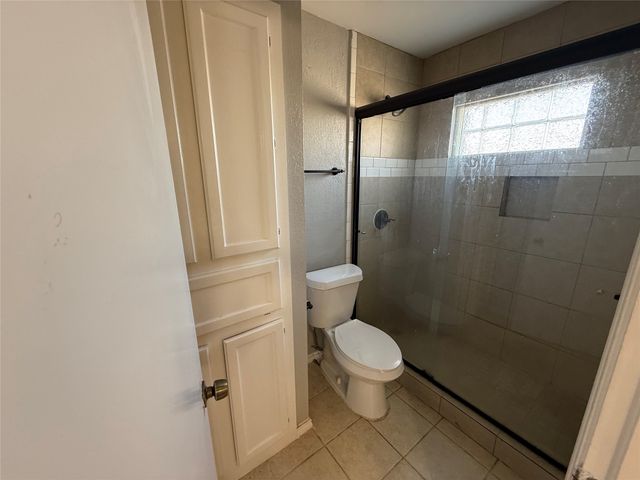 1109 Hemlock Drive, Desoto, TX 75115