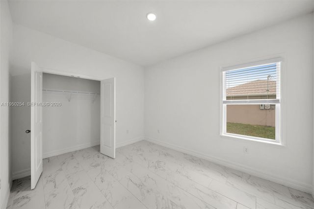 1145 27th 1, Cape Coral, FL 33993