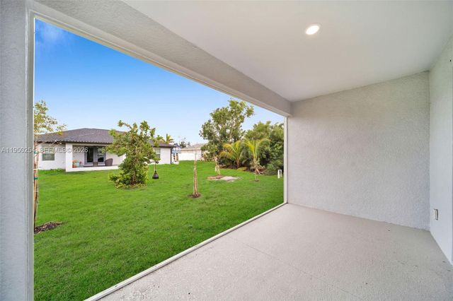 1145 27th 1, Cape Coral, FL 33993