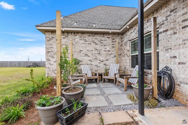 186 Talton Road, Kathleen, GA 31047