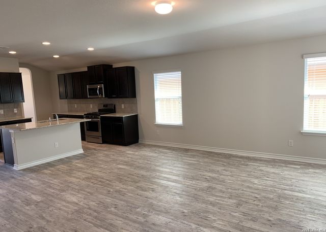 13115 Maestro Spark, San Antonio, TX 78252