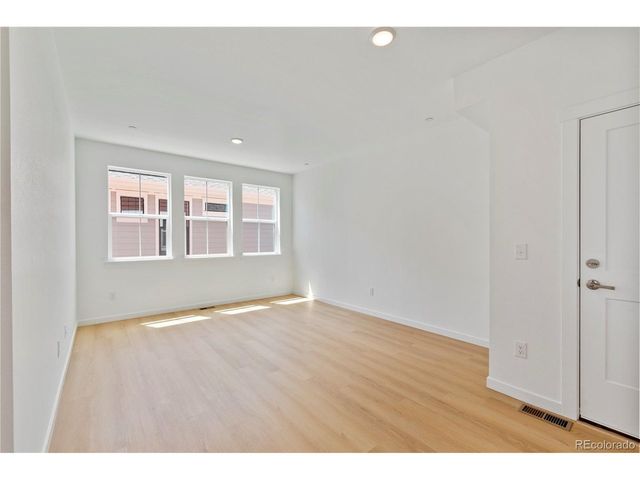 22 Waterford St, Erie, CO 80516