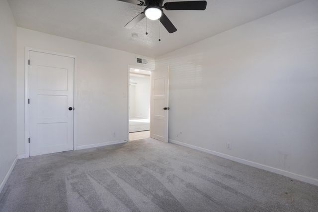 2717 Los Tretos Street NW, Albuquerque, NM 87120