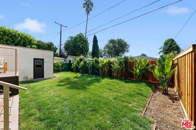 440 W Fairview Boulevard, Inglewood, CA 90302