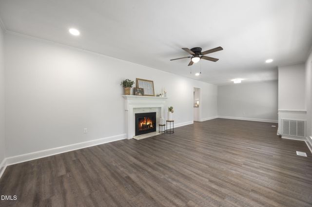 2000 Markham Drive, Sanford, NC 27330