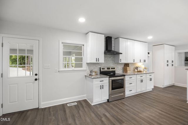2000 Markham Drive, Sanford, NC 27330