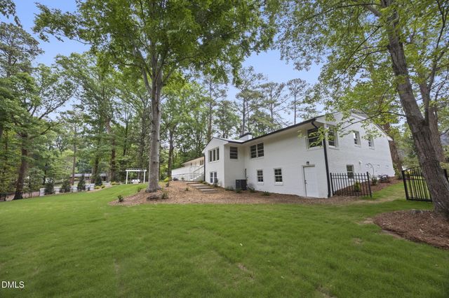 2000 Markham Drive, Sanford, NC 27330