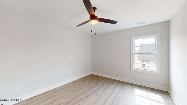 1904 Newbury Way B, Greenville, NC 27834