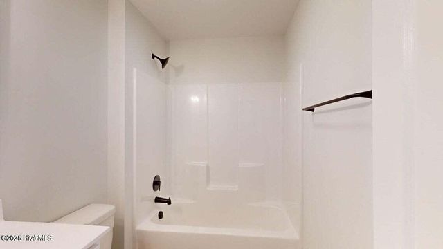 1904 Newbury Way B, Greenville, NC 27834