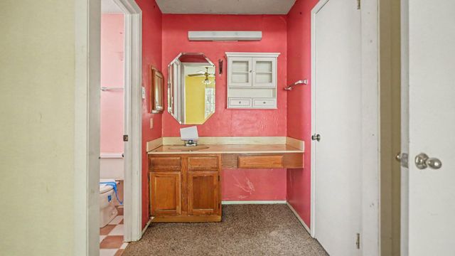 131 Meadow Bend Street, League City, TX 77573