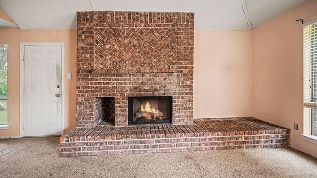 131 Meadow Bend Street, League City, TX 77573